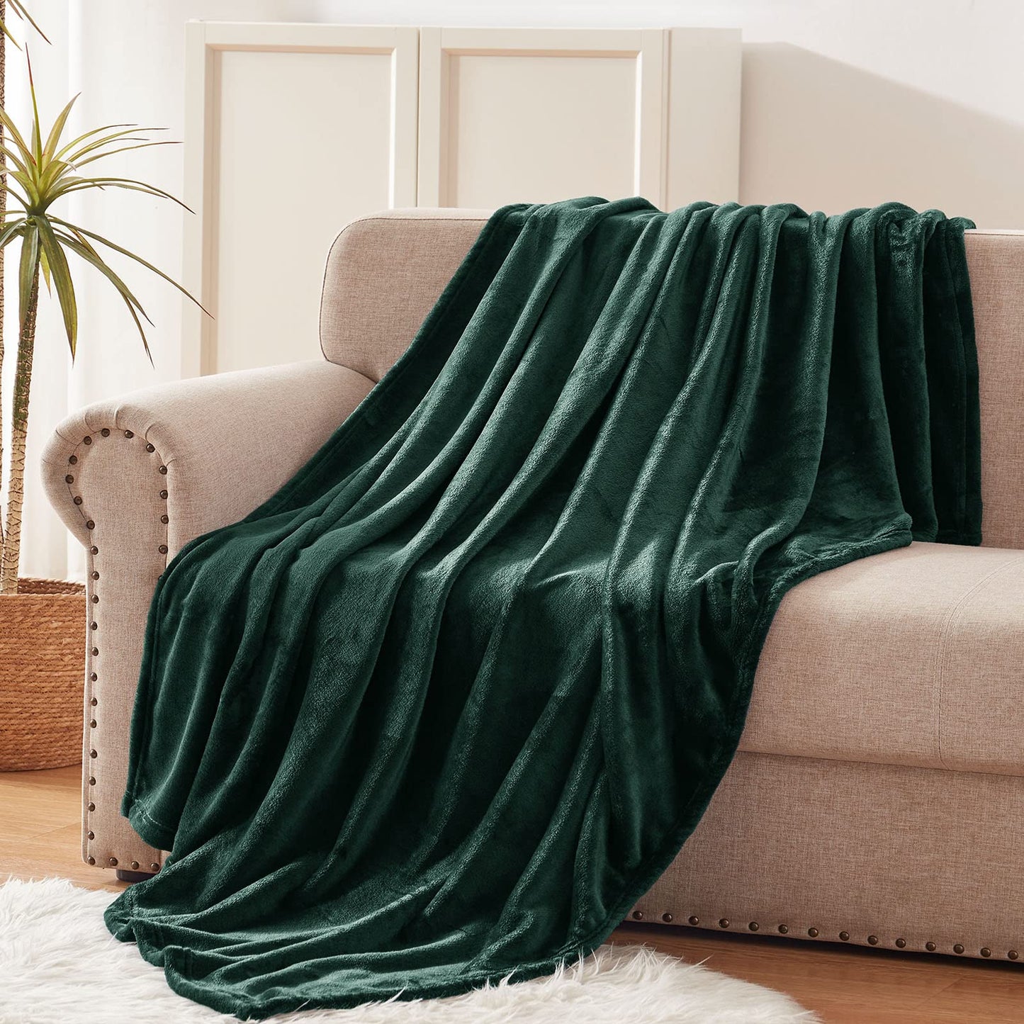 Extra Large Fleece Throw Blanket